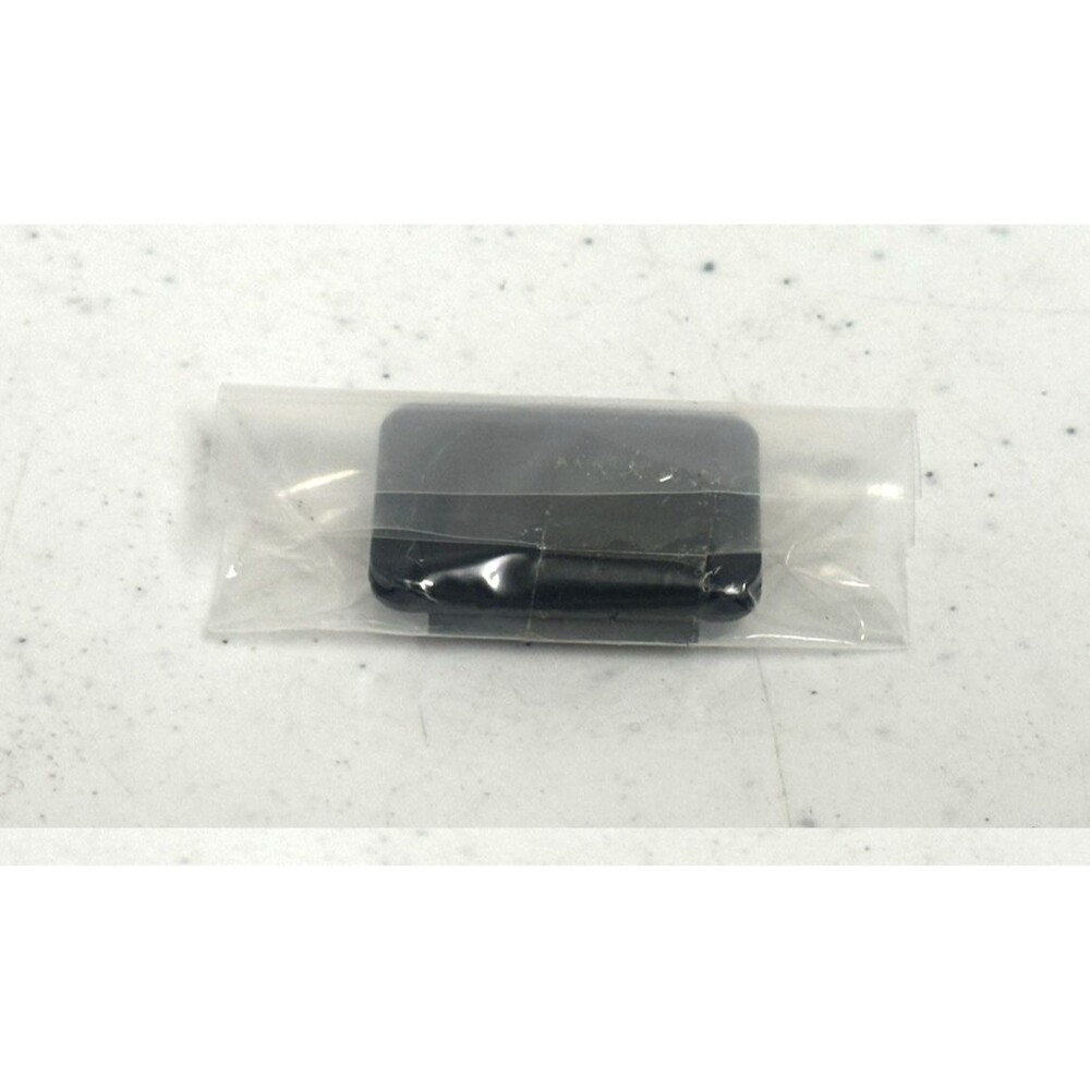NEW Nikon DK-5 Eyepiece Cover for D40 D60 D70 D100 D200 D300 - DX Cameras